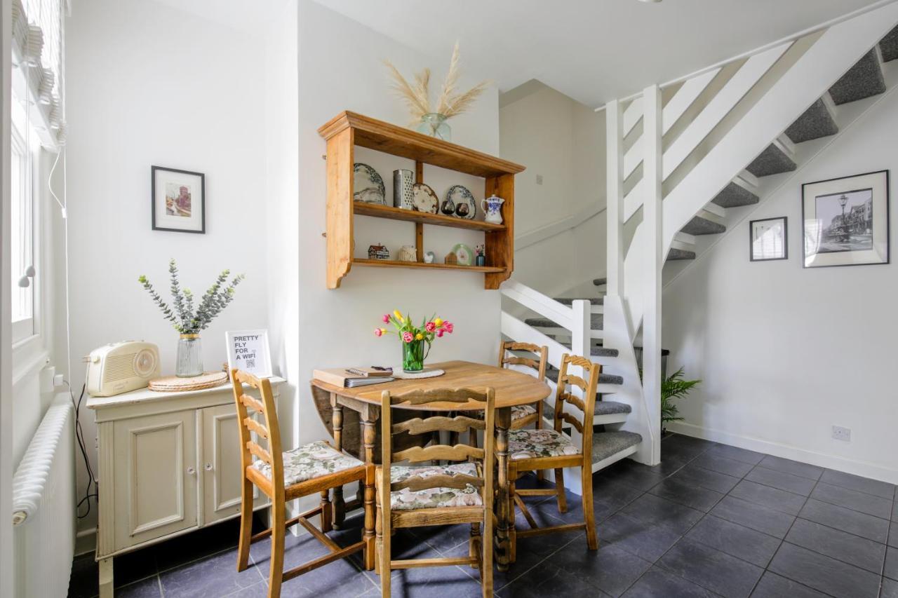 Chester Stays - Lovely 2 Bedroom House In The Heart Of צ'סטר מראה חיצוני תמונה